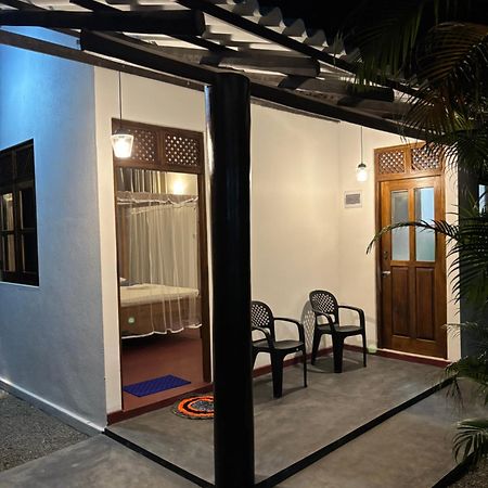 Ima House Bed & Breakfast Dikwella Dış mekan fotoğraf