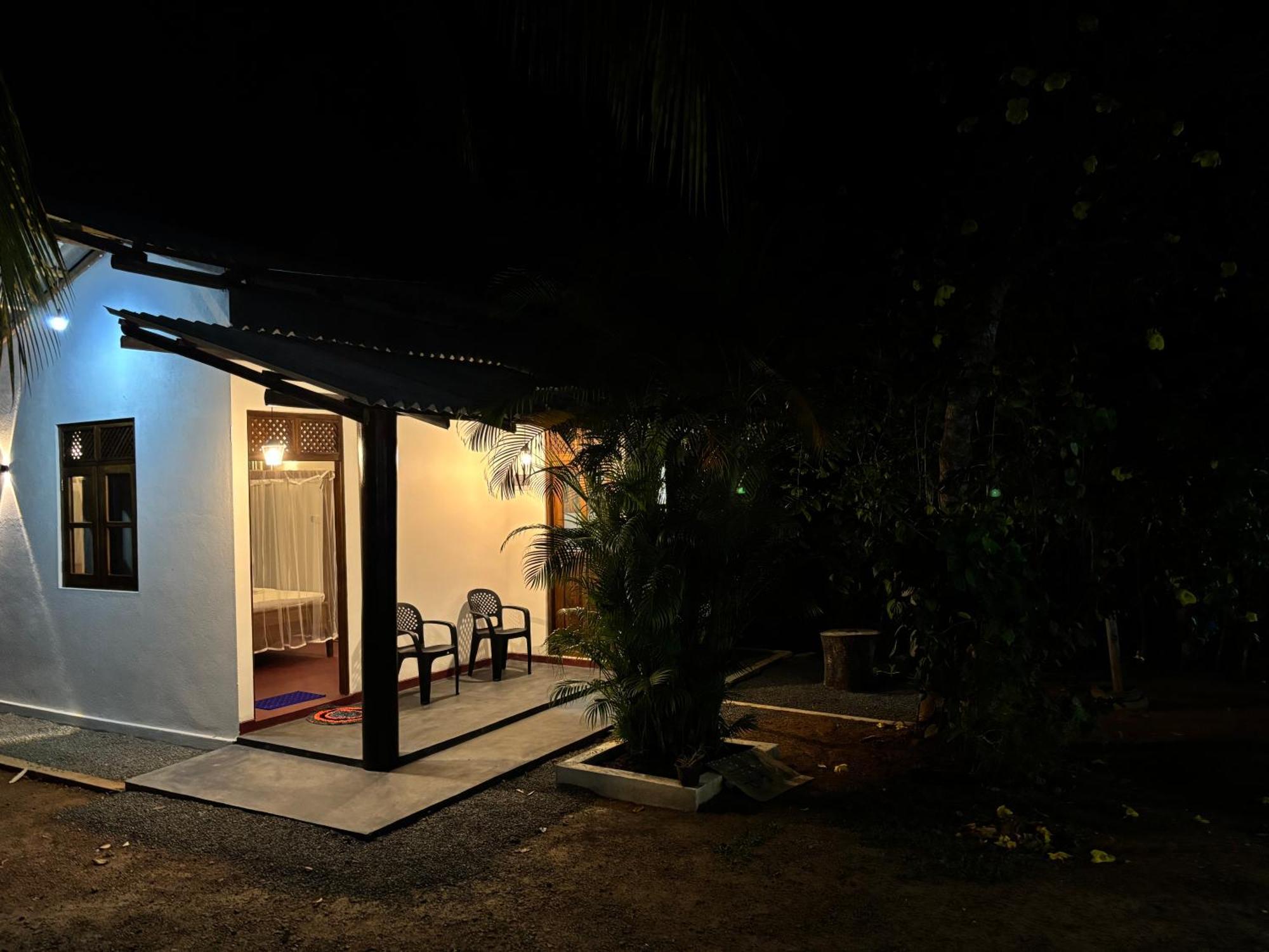 Ima House Bed & Breakfast Dikwella Dış mekan fotoğraf